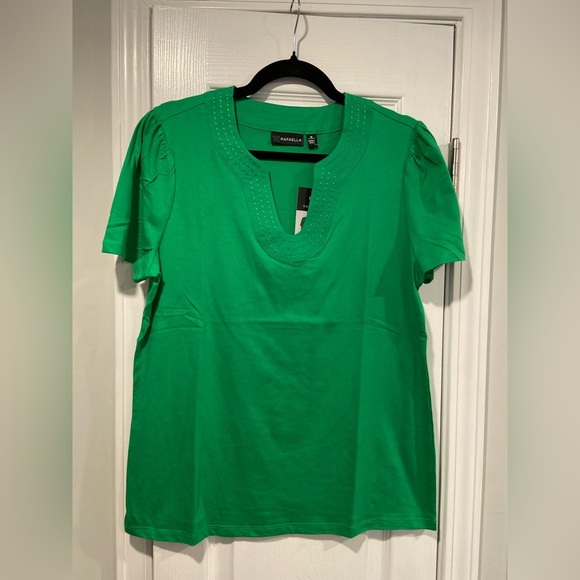 Rafaella Tops - NWT Rafaella Size M Kelly Green V Neck Short Sleeve Tee Shirt Embroidered Trim